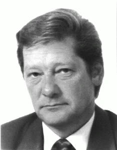 Handelshauser_August-233x300.gif